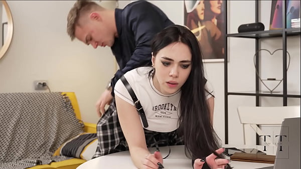 Bezczelna Suka Znowu Postanowiła Pożyczyć Pieniądze. Czas ją spłacić. 4K HD Tim Team
